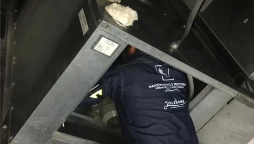 Fabricación e instalación Ductos de Ventilación